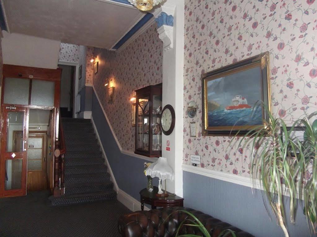 St Ives Boutique Hotel Dunoon Exterior photo