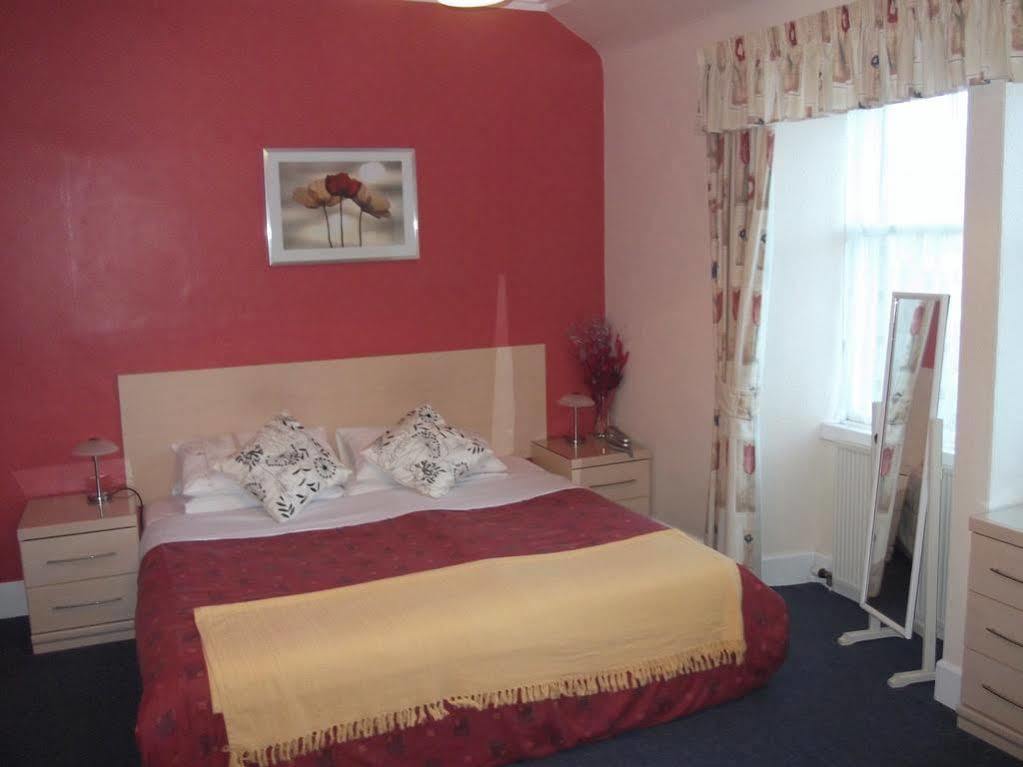 St Ives Boutique Hotel Dunoon Exterior photo